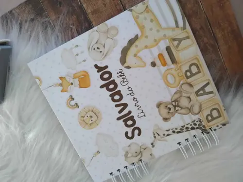 Livro do Bebê 4 Brinquedos Menino
