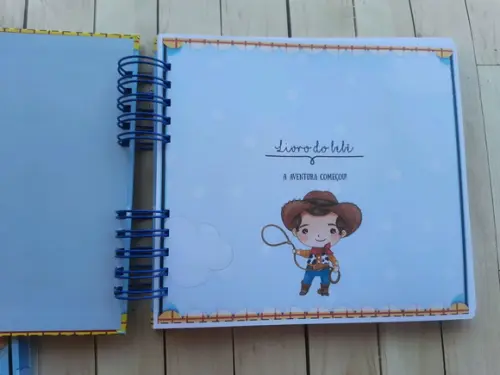 Livro do Bebê Toy Story
