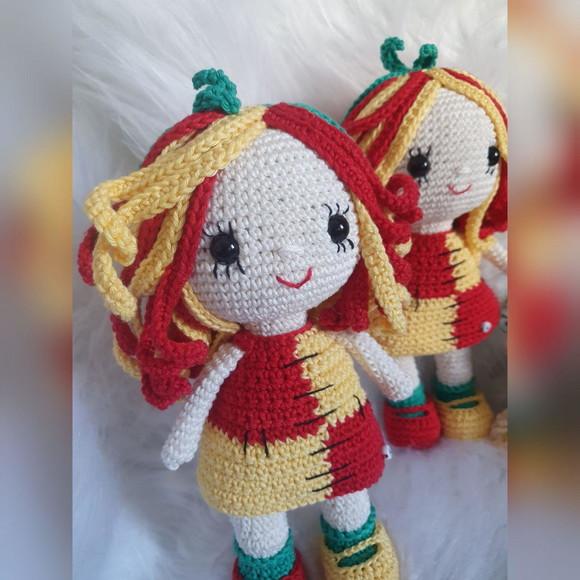 Boneca Emília Amigurumi – Crochê Artesanal Clássico