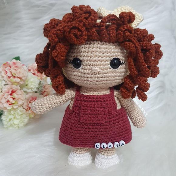 Boneca Personalizada Amigurumi – Crochê Artesanal Exclusivo