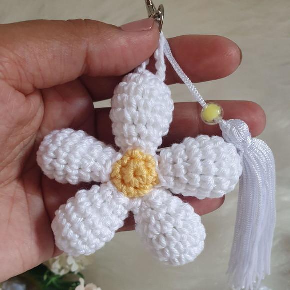 Chaveiro Margarida Amigurumi