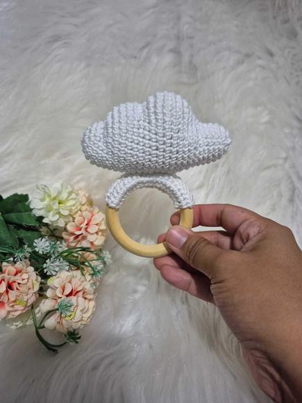 Chocalho Nuvem Amigurumi