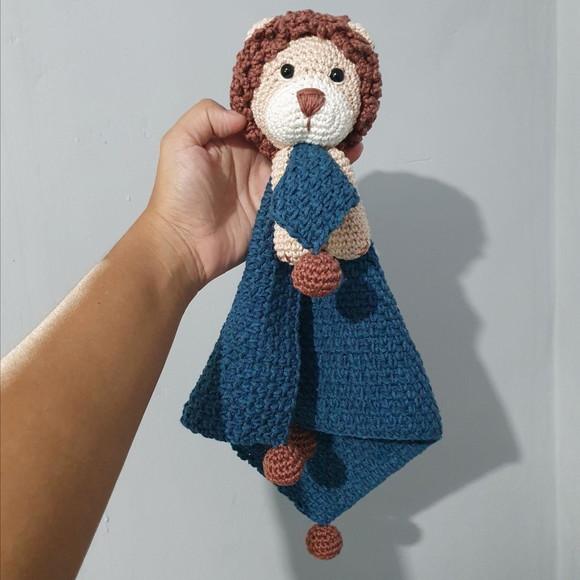 Naninha Amigurumi Leão