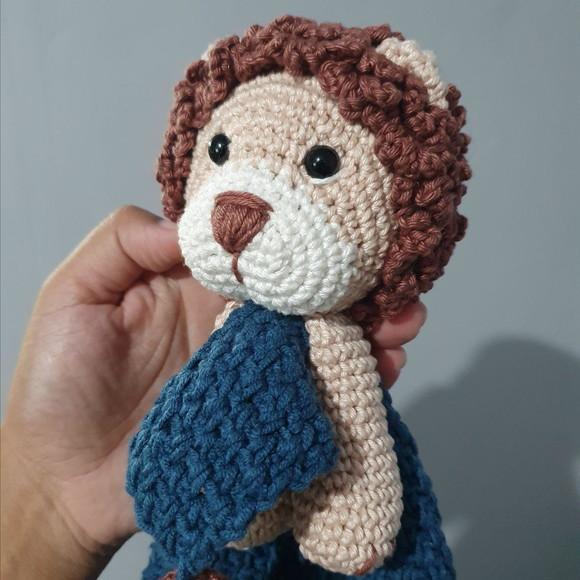 Naninha Amigurumi Leão