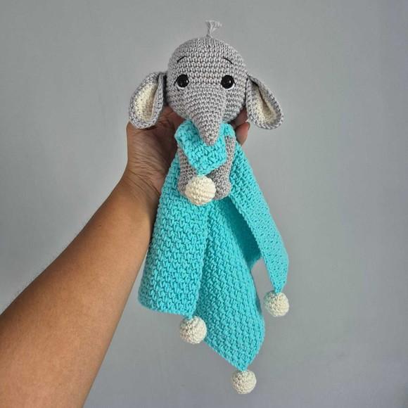 Naninha Elefante Amigurumi