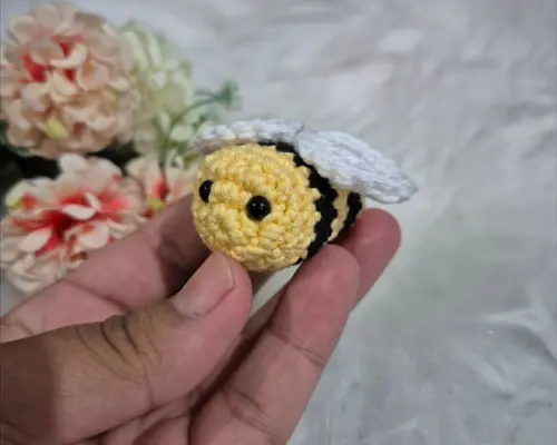 Aplique Abelha Amigurumi