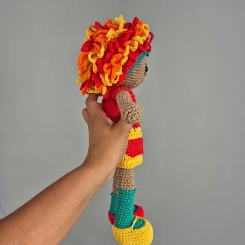 Boneca Emília Amigurumi – Crochê Artesanal Clássico