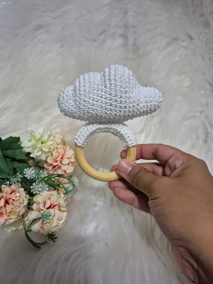 Chocalho Nuvem Amigurumi