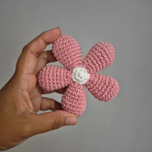 Flor Amigurumi Aplique 10 cm
