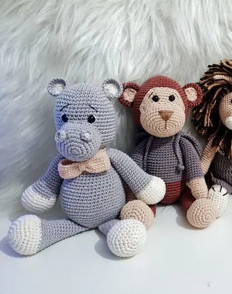 Kit Safari ( Leão, Hipopótamo, Girafa,elefante,macaco)