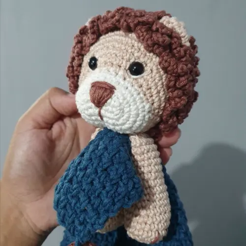 Naninha Amigurumi Leão