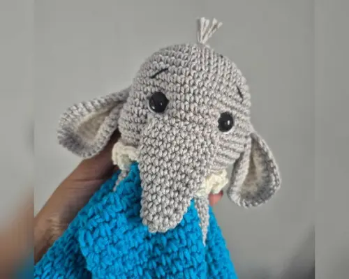 Naninha Elefante Amigurumi