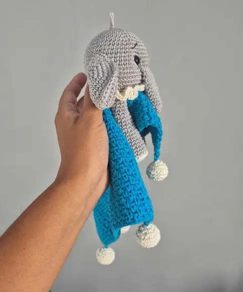 Naninha Elefante Amigurumi