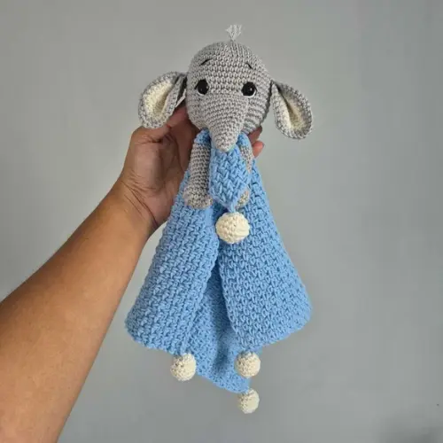 Naninha Elefante Amigurumi