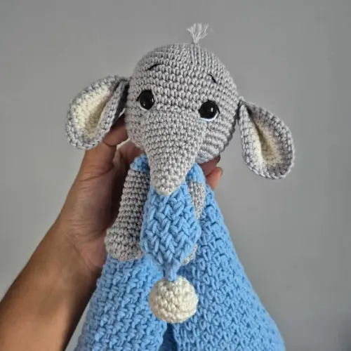 Naninha Elefante Amigurumi