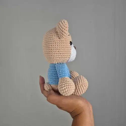 Urso de Amigurumi Feito à Mão | Fabíola Muniz Atelier