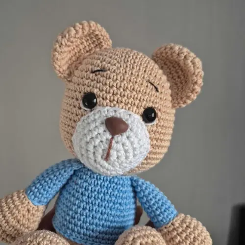 Urso de Amigurumi Feito à Mão | Fabíola Muniz Atelier