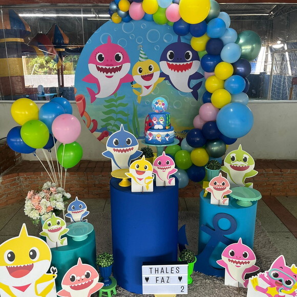Mesa de Decoração Baby Shark - Aluguel