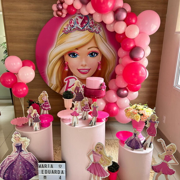 Mesa de Decoração Barbie - Aluguel