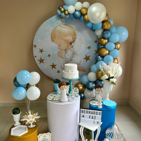 Mesa de Decoração Batizado/anjo - Aluguel