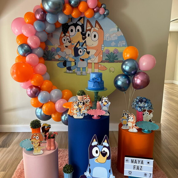 Mesa de Decoração Bluey - Aluguel