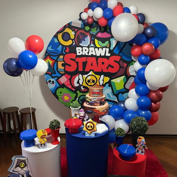 Mesa de Decoração Brawl Stars - Aluguel