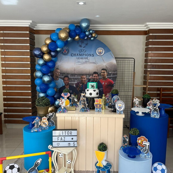 Mesa de Decoração Champions/ Liga dos Campeões - Aluguel