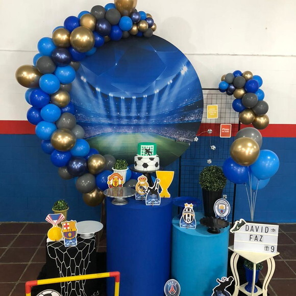 Mesa de Decoração Champions/ Liga dos Campeões - Aluguel