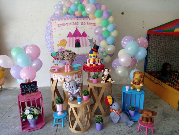 Mesa de Decoração Circo - Aluguel