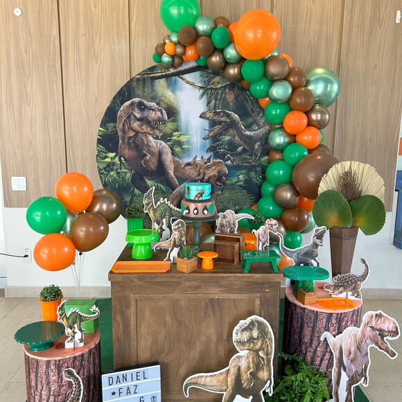 Mesa de Decoração Dinossauros/jurassic - Aluguel