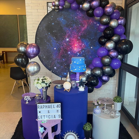 Mesa de Decoração Espaço/ Galáxia - Aluguel