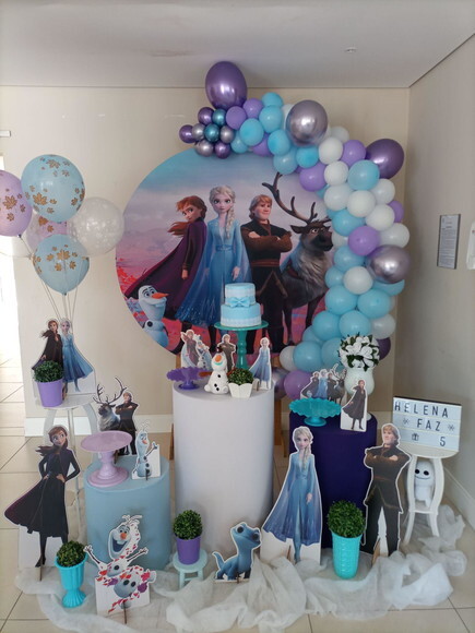 Mesa de Decoração Frozen - Aluguel