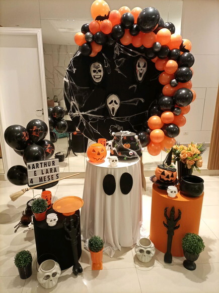 Mesa de Decoração Halloween - Aluguel