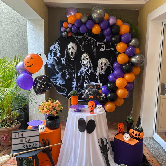 Mesa de Decoração Halloween - Aluguel