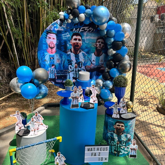 Mesa de Decoração Messi - Aluguel