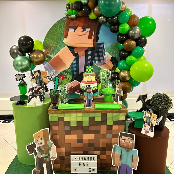 Mesa de Decoração Minecraft - Aluguel
