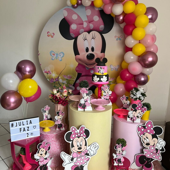 Mesa de Decoração Minnie Rosa - Aluguel