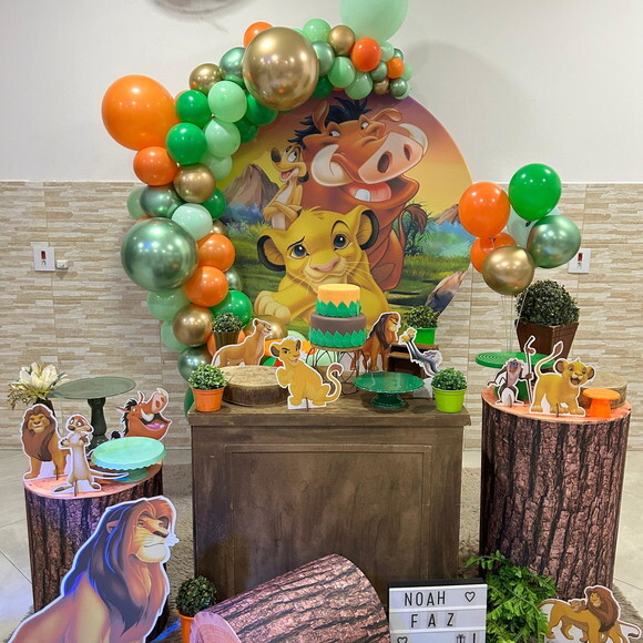Mesa de Decoração Rei Leão - Aluguel