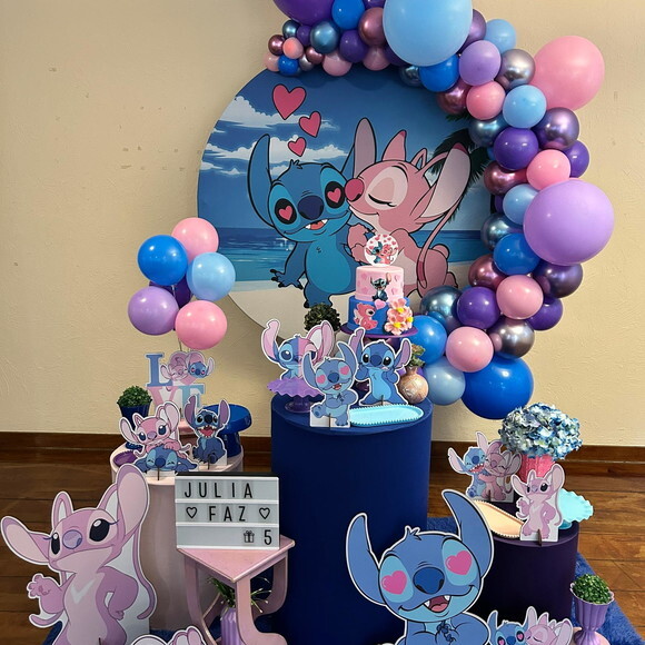 Mesa de Decoração Stitch e Angel - Aluguel