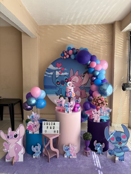 Mesa de Decoração Stitch e Angel - Aluguel