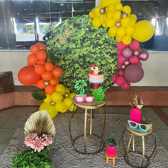 Mesa de Decoração Tardezinha/ Tropical/ Flamingo - Aluguel