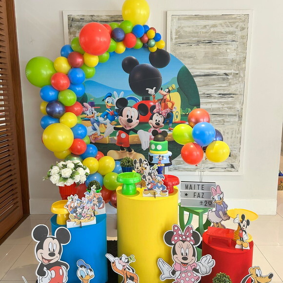 Mesa de Decoração Turma do Mickey - Aluguel