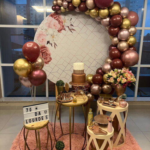 Mesa de Decoração 15 Anos- Rose Gold e Dourado - Aluguel