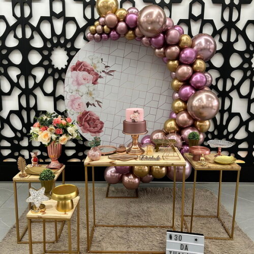 Mesa de Decoração 15 Anos/ Dourada/ Rosé - Aluguel