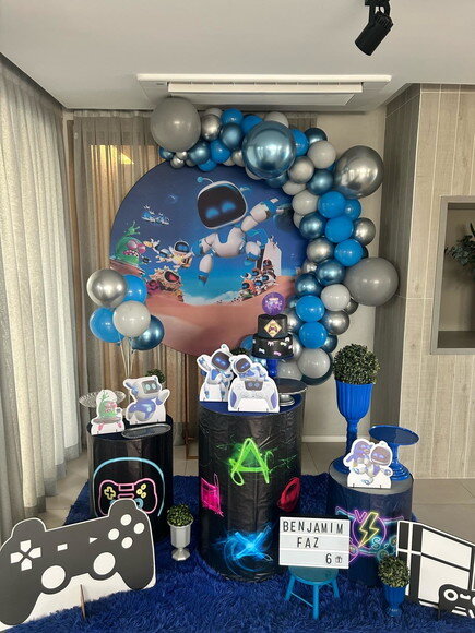Mesa de Decoração Astro Bot - Aluguel