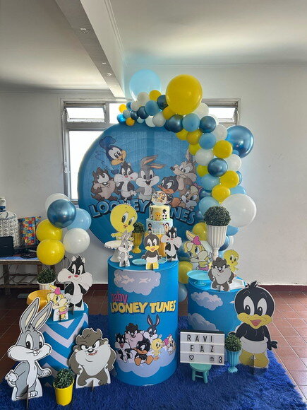 Mesa de Decoração Baby Looney Tunes - Aluguel