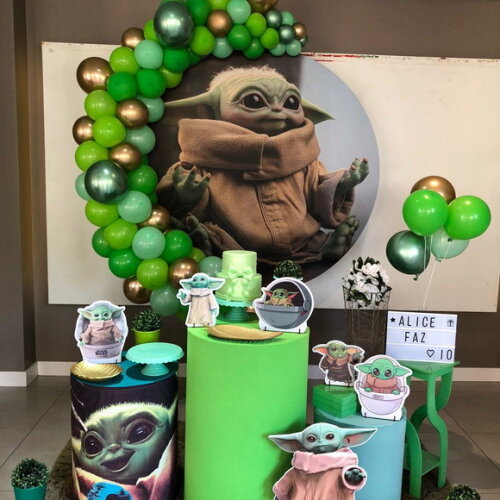 Mesa de Decoração Baby Yoda - Aluguel
