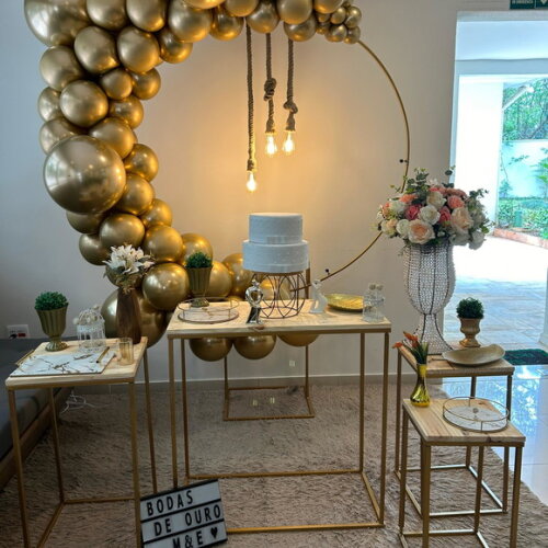 Mesa de Decoração Bodas de Ouro - Aluguel
