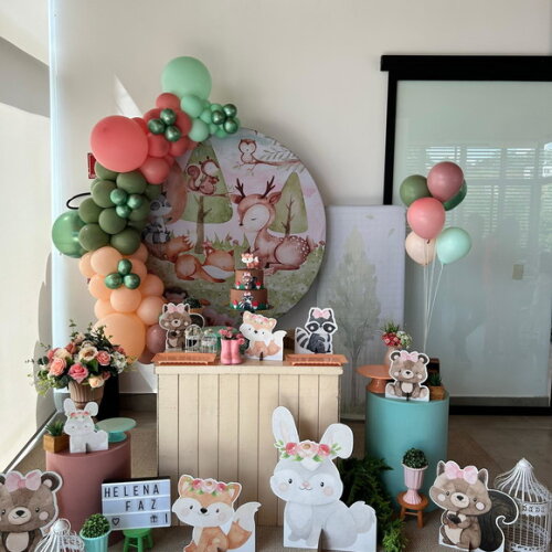 Mesa de Decoração Bosque Encantado - Aluguel