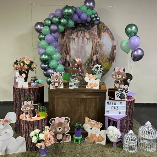 Mesa de Decoração Bosque Encantado - Aluguel